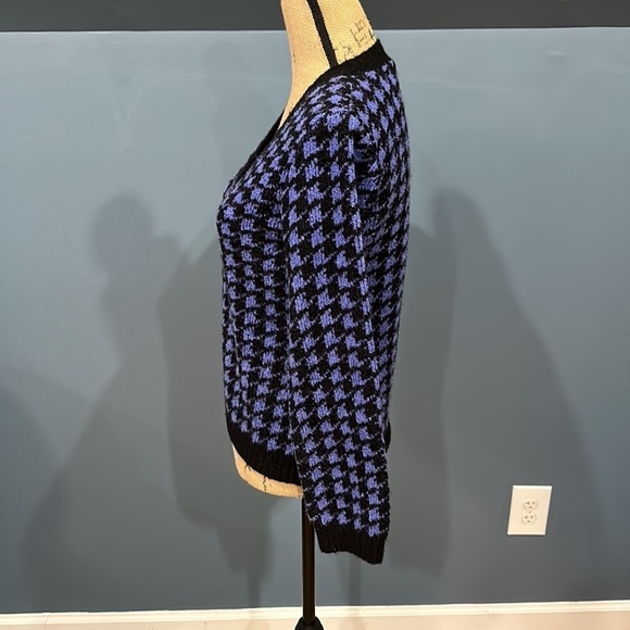 Casual Corner sweater size large women’s - Picture 3 of 6